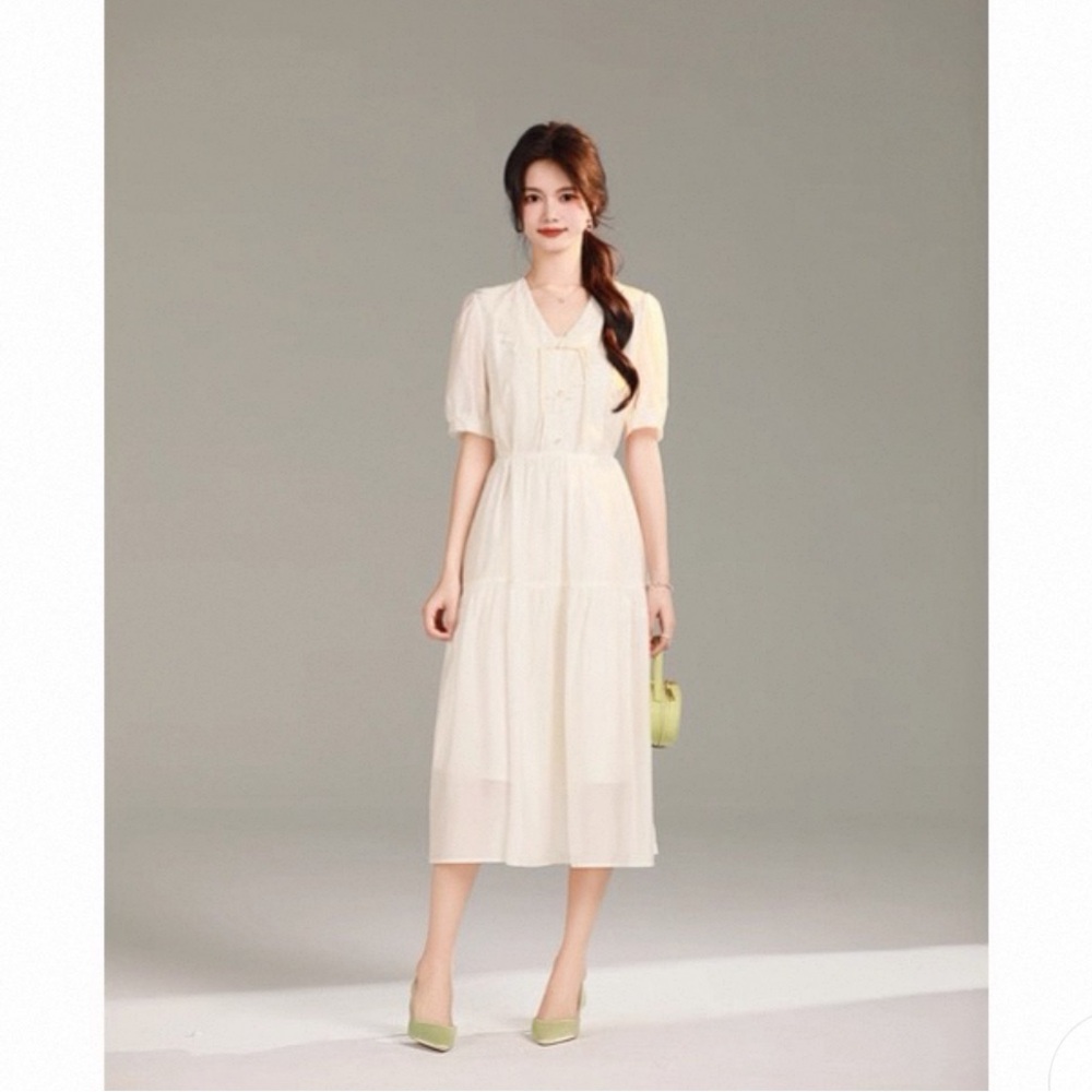 Elegant Cream Midi Dress